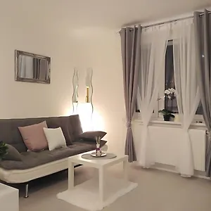 Anastasia-apartment & Garage Wiedeń