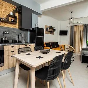 thess-quality-urban-living.hotels-of-thessaloniki.com/