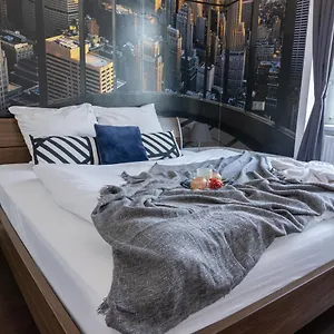 Apartament Station, Viena