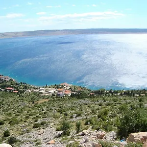 apartmani-lucija1897.hotelinzadar.com/